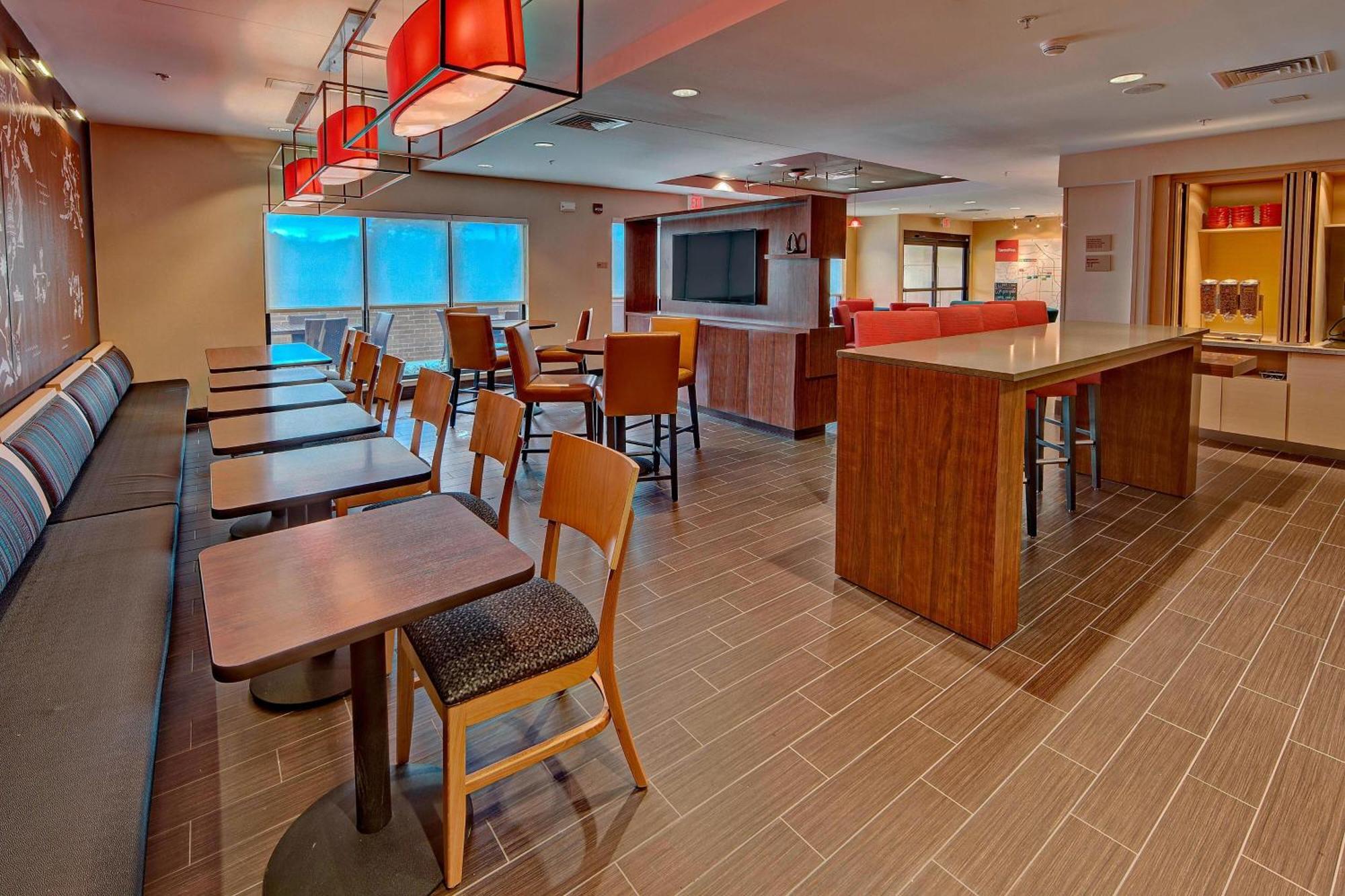 Towneplace Suites By Marriott Hattiesburg Kültér fotó